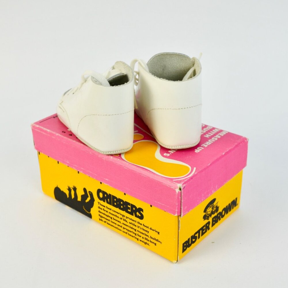 Buster Brown Cribbers Infant White Leather Lace-Up Shoes With Original Box - Picture 3 of 6
